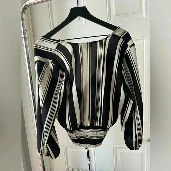OLM blouse long sleeve top striped - Picture 6 of 6